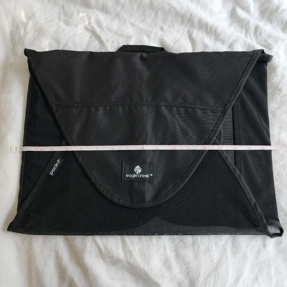 Gently Used Eagle Creek Pack It Garment Folder